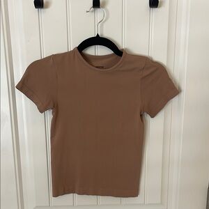 Skims Fits Everybody T-Shirt, S